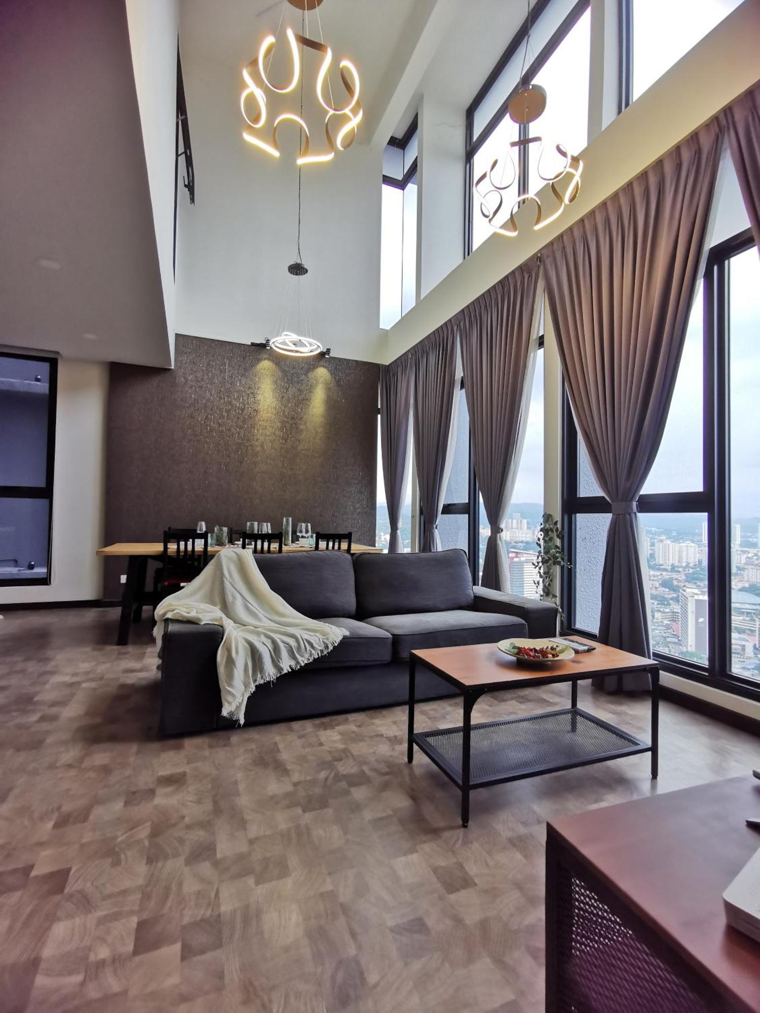 Expressionz Designer Suites Host By Aurora Premium Stay Kuala Lumpur Esterno foto
